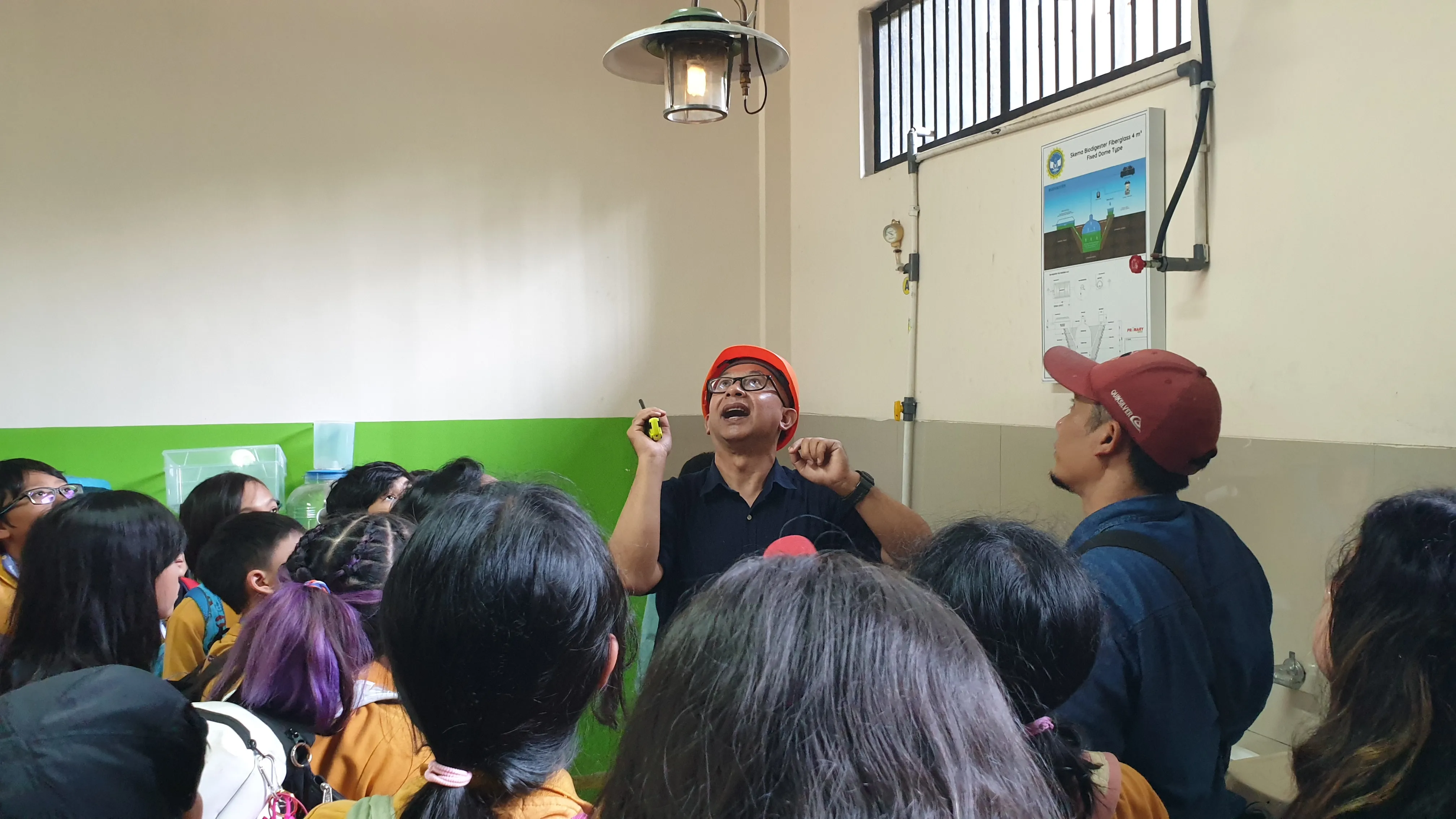 SD CIKAL SERPONG GALI ILMU ENERGI ALTERNATIF DI BBPPMPV BMTI